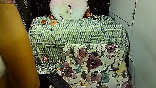  naughty milf online show from 30, 11, 2025