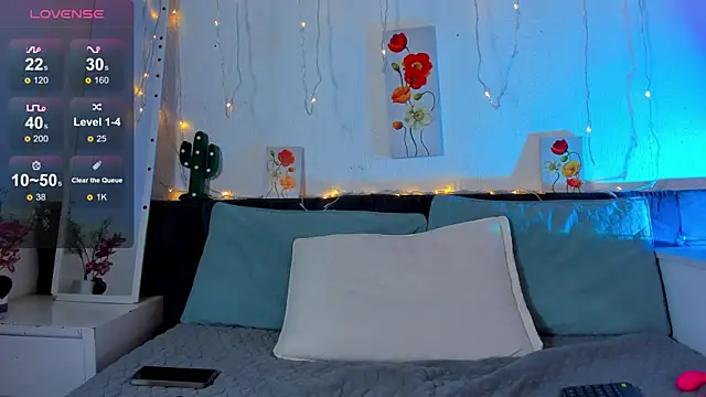 AmaraMoon  online show from 14, 11, 2025