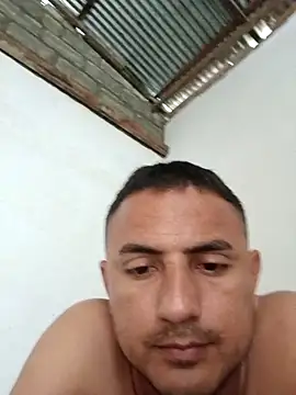 Geral Yeraldyn09 online show from 3, 12, 2025