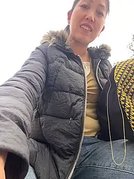 Huong-Ly online show from 13, 1, 2026