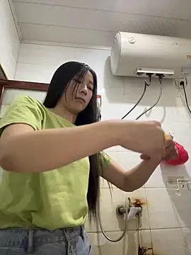 crhong666 online show from 1, 10, 2025