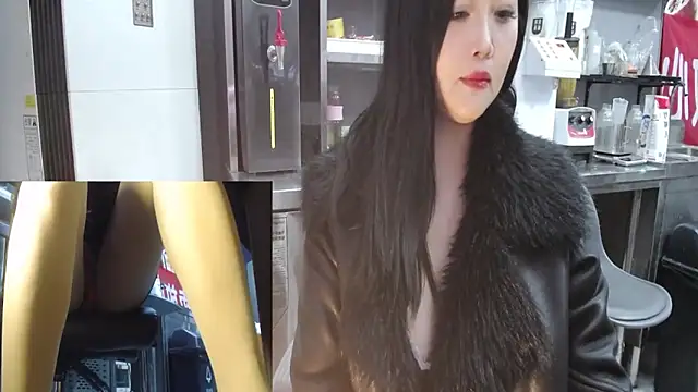 Eileen-L online show from 28, 11, 2025