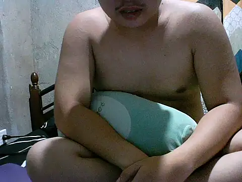 Snapshot of alhex_gay26 chatting on 26, 4, 2026 alhex gay26 online show from 26, 4, 2026