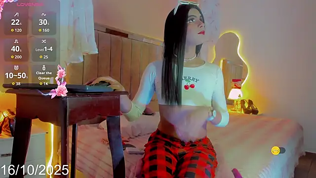 Snapshot of Daniela_sanchezx chatting on 16, 10, 2025 Daniela sanchezx online show from 16, 10, 2025