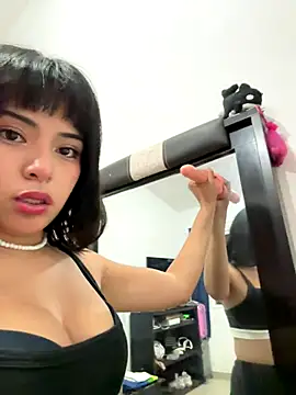 cutieass online show from 23, 9, 2025