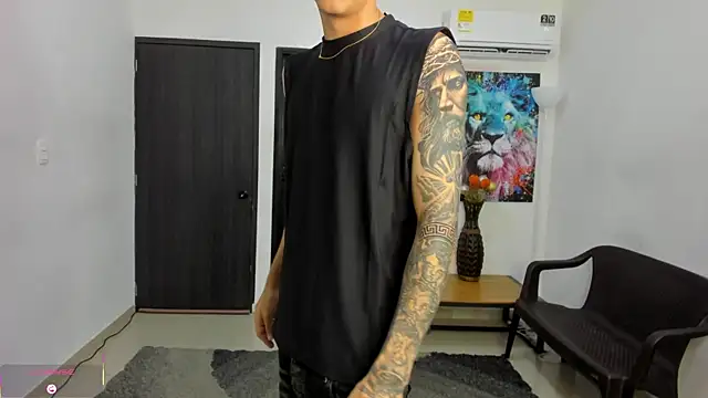 Snapshot of Playhardsex_ chatting on 4, 2, 2026 Playhardsex online show from 4, 2, 2026