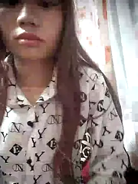 Snapshot of Dung-Thao19 chatting on 25, 2, 2026 Dung-Thao19 online show from 25, 2, 2026