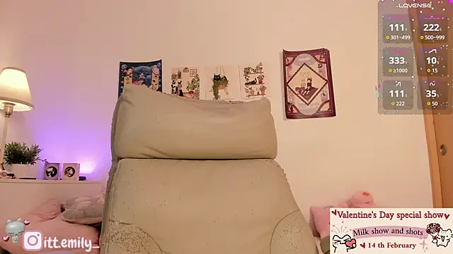 emily uwu0 online show from 13, 2, 2026