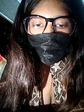 Hott Muskan online show from 9, 3, 2026