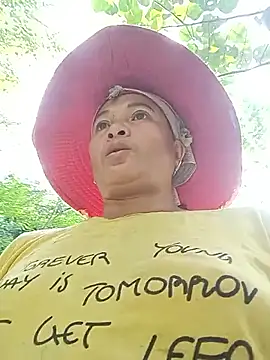 Love-Mama33 online show from 13, 10, 2025