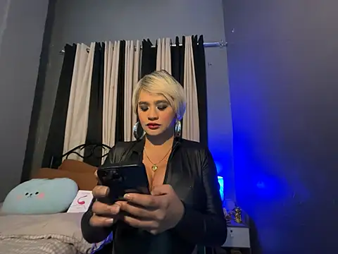 12inchhugecock online show from 25, 3, 2026