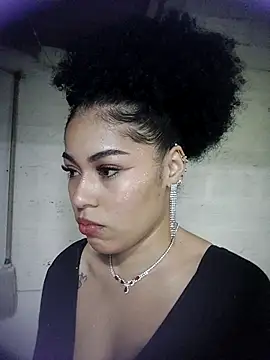 delaylacruz online show from 11, 11, 2025