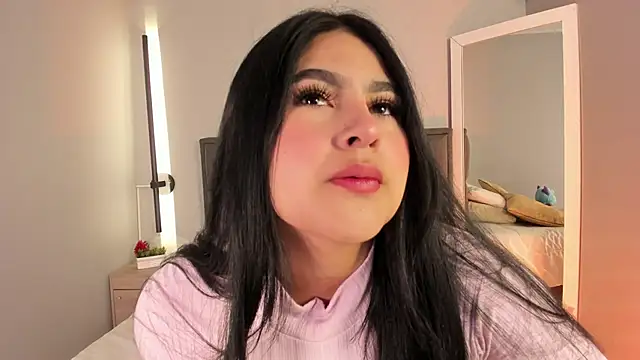 Emma  clark  online show from 13, 1, 2026