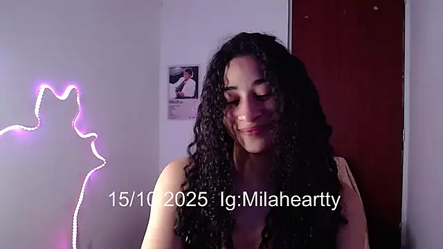 Snapshot of heartty_Milah chatting on 15, 10, 2025 heartty Milah online show from 15, 10, 2025