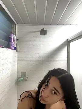 Snapshot of heartty_Milah chatting on 23, 10, 2025 heartty Milah online show from 23, 10, 2025