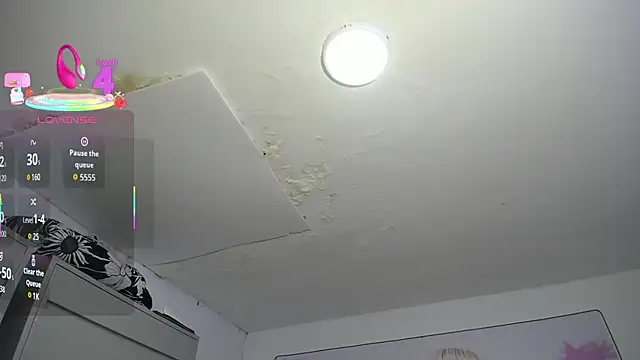 thalia mills19 online show from 1, 11, 2025