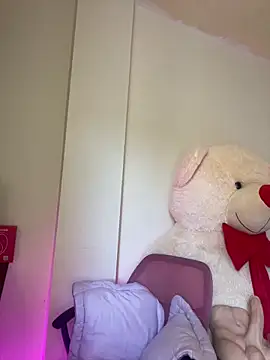 Zara Bel online show from 19, 12, 2025