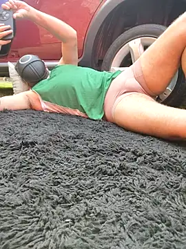 bad wolf28 online show from 7, 10, 2025