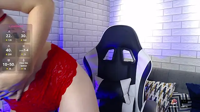 salma falcon online show from 15, 10, 2025