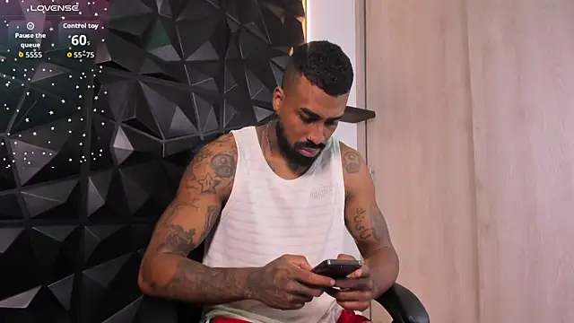 OstinDaniels online show from 15, 11, 2025