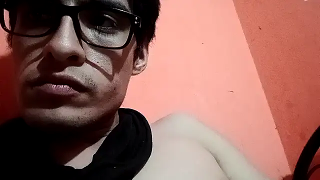 Snapshot of Hay-Viene-El-Huyy chatting on 22, 4, 2026 Hay-Viene-El-Huyy online show from 22, 4, 2026