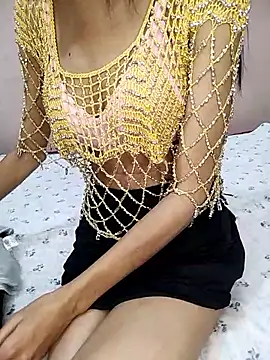 Snapshot of Pyari_baby87 chatting on 23, 10, 2025 Pyari baby87 online show from 23, 10, 2025