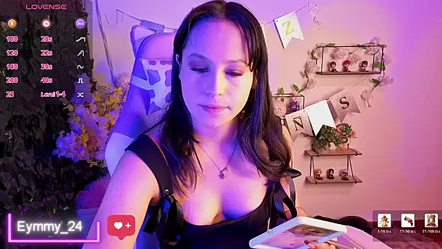Snapshot of Eymmy_24 chatting on 24, 4, 2026 Eymmy 24 online show from 24, 4, 2026