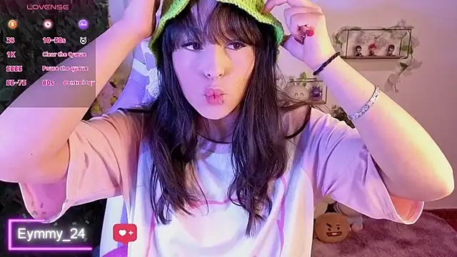 Snapshot of Eymmy_24 chatting on 9, 5, 2026 Eymmy 24 online show from 9, 5, 2026