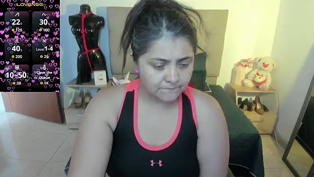 TifanyAmazinng online show from 8, 1, 2026