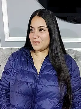 gabyjoness  online show from 12, 11, 2025