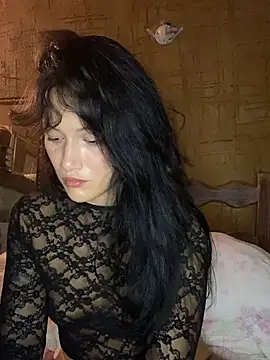 Snapshot of jepetitoiseau chatting on 2, 7, 2026 jepetitoiseau online show from 2, 7, 2026