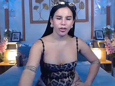 Snapshot of Yakarena chatting on 26, 11, 2025 Yakarena online show from 26, 11, 2025