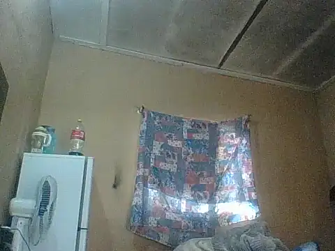 Snapshot of chocolateboobs92 chatting on 10, 9, 2025 chocolateboobs92 online show from 10, 9, 2025