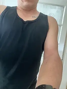 MagyarHunor online show from 3, 12, 2025