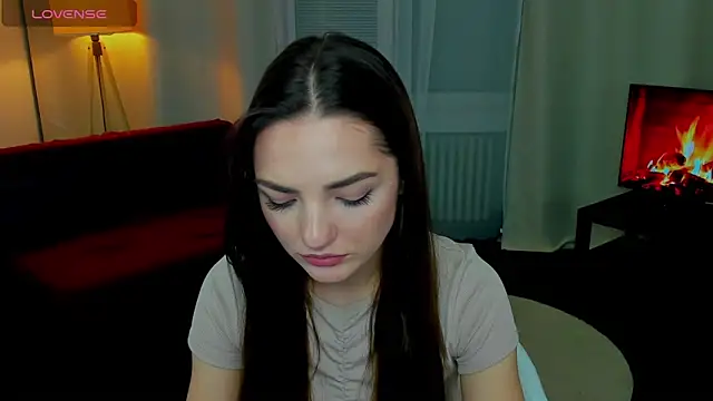 Snapshot of MyEllaLuvs chatting on 13, 10, 2025 MyEllaLuvs online show from 13, 10, 2025