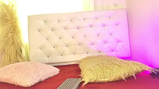 tatixxxvega online show from 5, 3, 2026