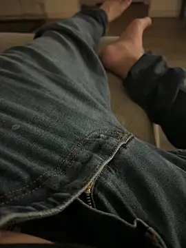 Snapshot of encinas15 chatting on 12, 2, 2026 encinas15 online show from 12, 2, 2026