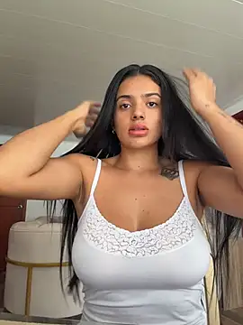 AnaaFaith  online show from 16, 4, 2026