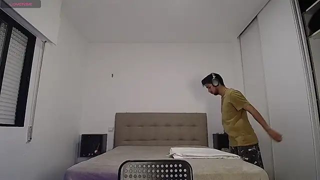 Snapshot of Dimax_xxx chatting on 26, 9, 2025 Dimax xxx online show from 26, 9, 2025