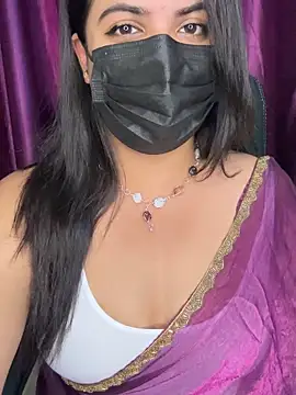 Snapshot of best_couple19 chatting on 3, 11, 2025 best couple19 online show from 3, 11, 2025
