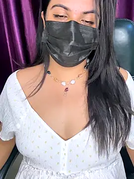 Snapshot of best_couple19 chatting on 23, 11, 2025 best couple19 online show from 23, 11, 2025