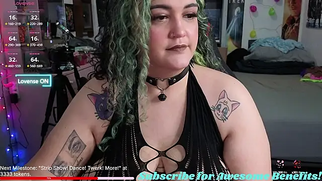 Snapshot of nevermakeawish chatting on 23, 9, 2025 nevermakeawish online show from 23, 9, 2025