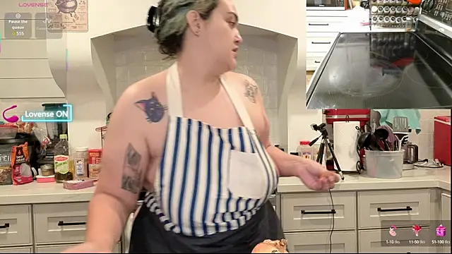 Snapshot of nevermakeawish chatting on 28, 9, 2025 nevermakeawish online show from 28, 9, 2025