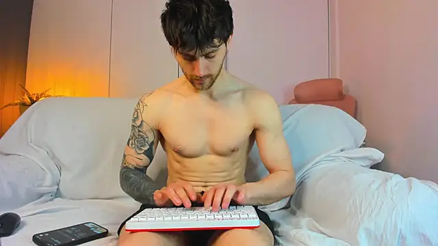 Oscar Miller  online show from 2, 4, 2026