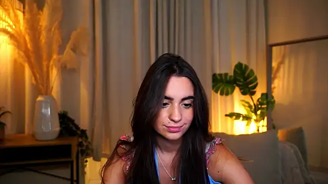 Snapshot of miilky_wayy chatting on 17, 9, 2025 miilky wayy online show from 17, 9, 2025