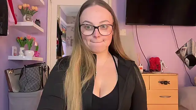 Snapshot of SexySashaxox chatting on 1, 6, 2026 SexySashaxox online show from 1, 6, 2026