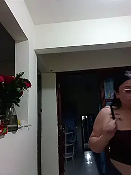 Snapshot of megan_fox5 chatting on 5, 12, 2025 megan fox5 online show from 5, 12, 2025