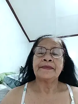 Sweet-Lita50 online show from 5, 4, 2026