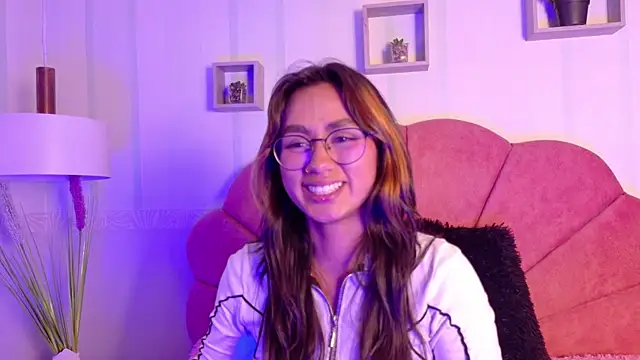 Conejita 420 online show from 4, 10, 2025