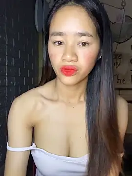 Snapshot of TiNa_04 chatting on 16, 9, 2025 TiNa 04 online show from 16, 9, 2025